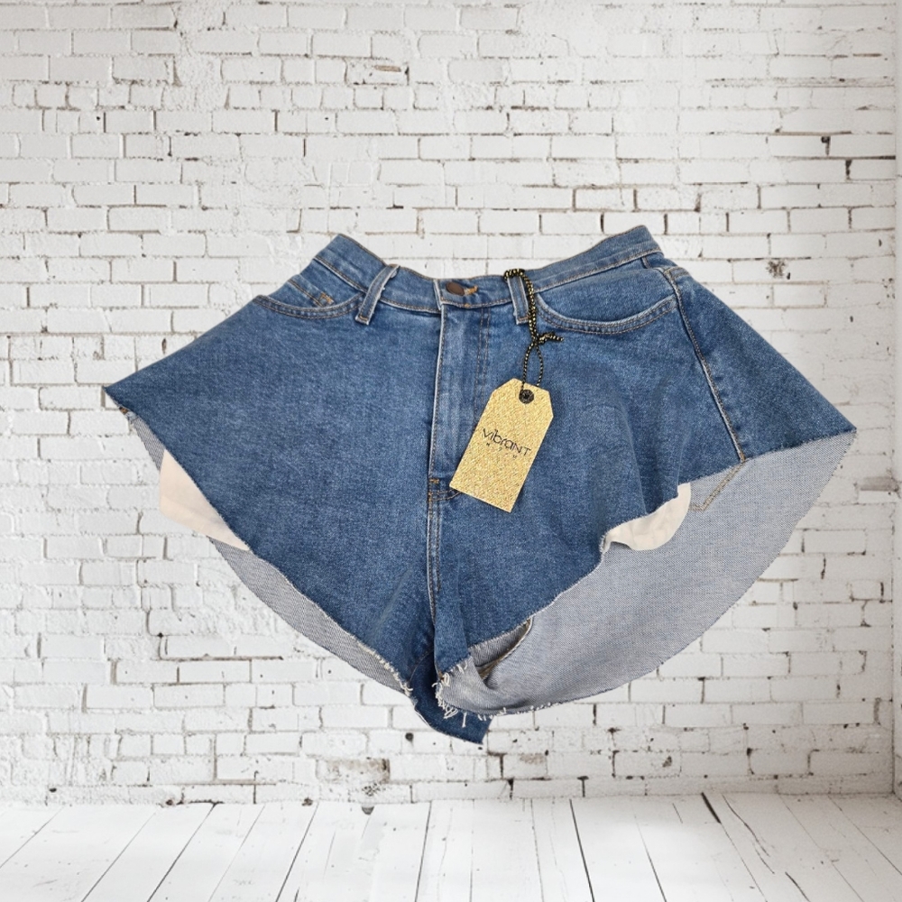 NWT Vibrant Denim Blue Women's Daisey Duke Swing Shorts Hot Pants - Picture 1 of 7